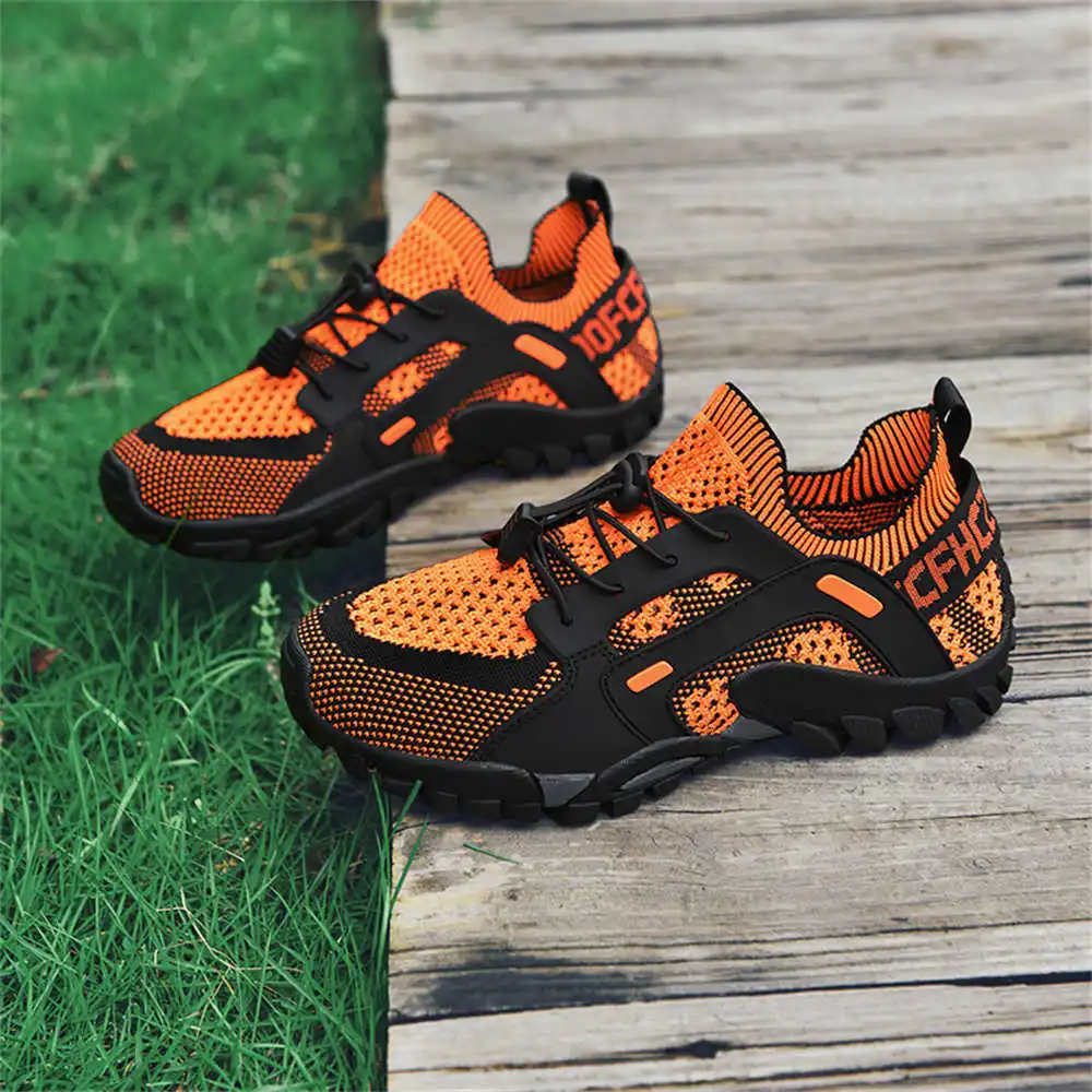 Street Fashion Walk - Sepatu olahraga pria, ukuran 43 ukuran