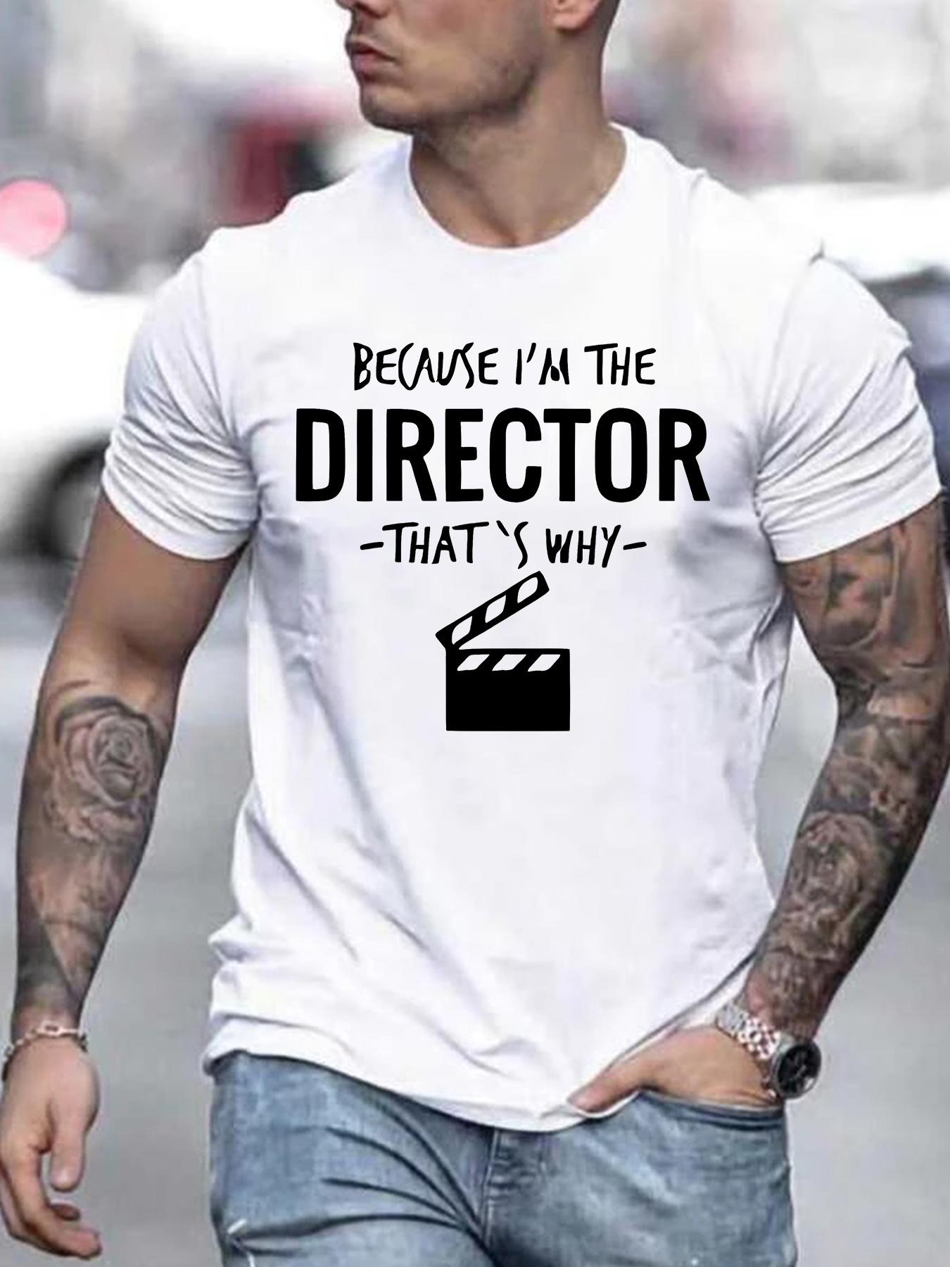 Street Fashion Quotes - Kaos Pria Oranye dengan Cetakan Grafis
