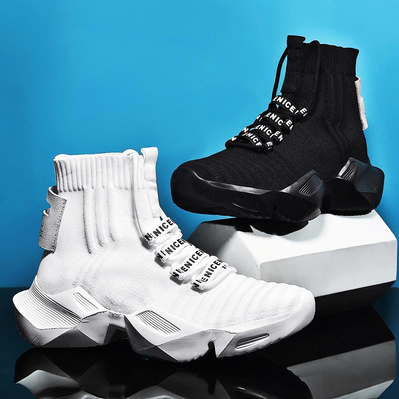 Kaus Kaki Olahraga Besar Atasa - Street Fashion Outlet ulasan dan harga