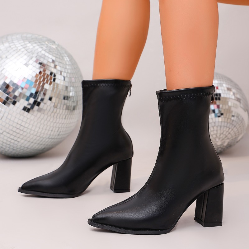 Sepatu Bot Wanita Berkualitas  - Street Fashion Walk ulasan dan harga