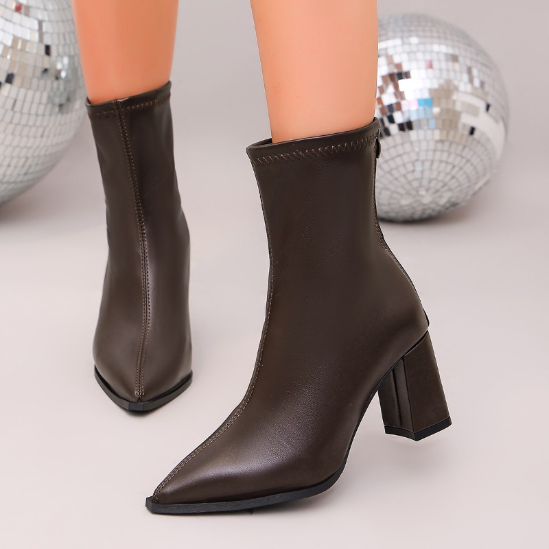 Sepatu Bot Wanita Berkualitas  - Street Fashion Walk ulasan dan harga