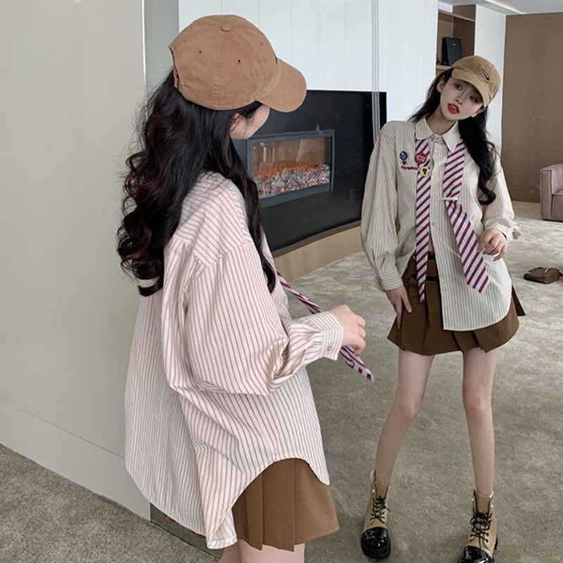 Kemeja Bergaris Wanita Longgar - Street Fashion Youth ulasan dan harga