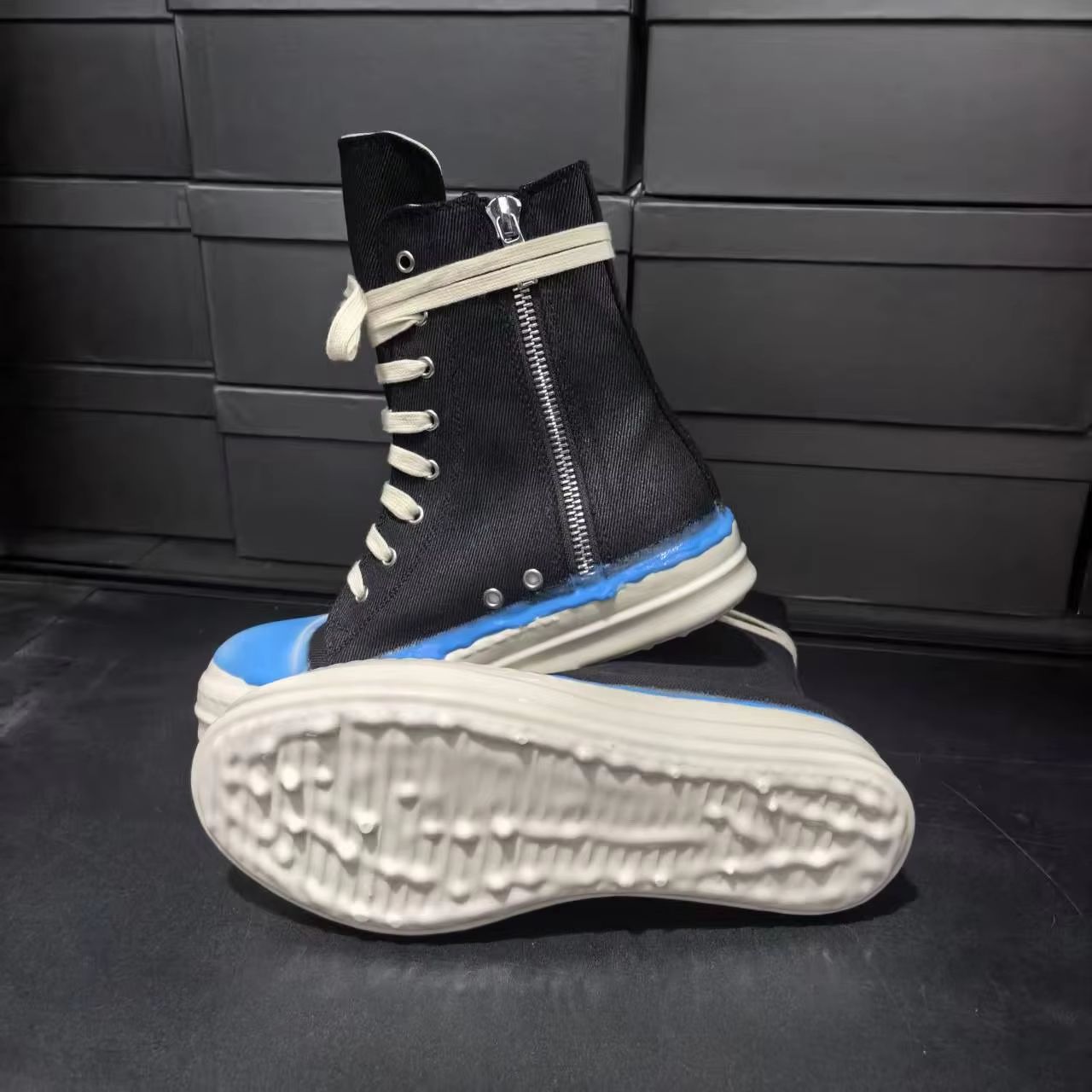 Sepatu Boots Desain Khusus Wan - Street Fashion Designer ulasan dan harga